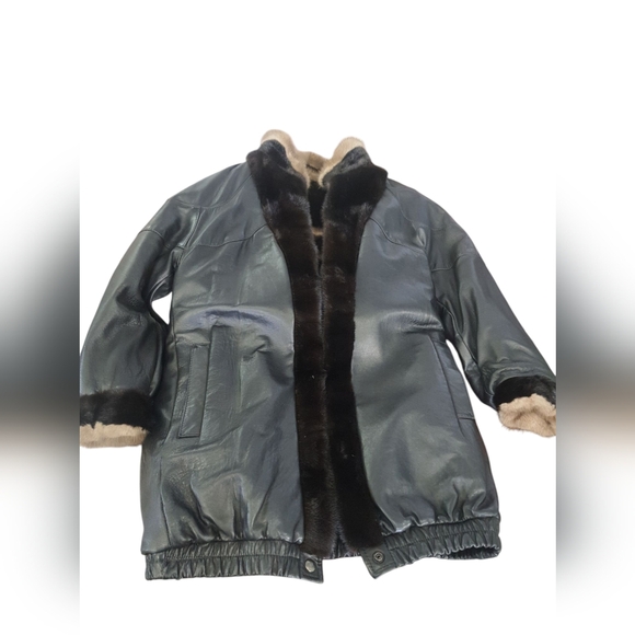 Reversible Mink Fur Coat - Picture 6 of 6